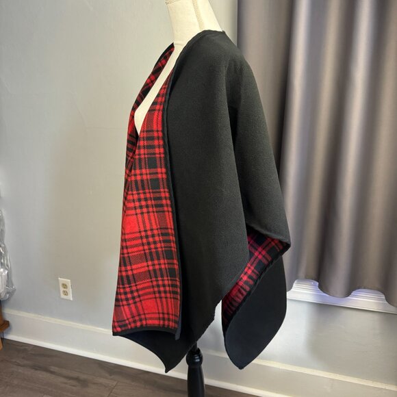 Fleece Red Black Buffalo Plaid Wrap Cape Blanket Poncho Reversible One Size Wmns - Picture 12 of 14